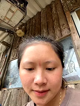 Snapshot of sapup858 chatting on 10/30/25, 06:37 sapup858 online show from 10/30/25, 06:37