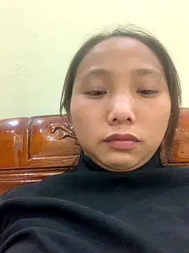 Snapshot of bi-bo123 chatting on 11/05/25, 03:01 bi-bo123 online show from 11/05/25, 03:01