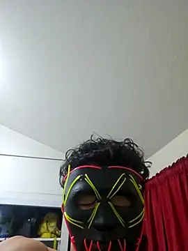 Snapshot of R_D_G_S chatting on 11/06/25, 12:50 R D G S online show from 11/06/25, 12:50