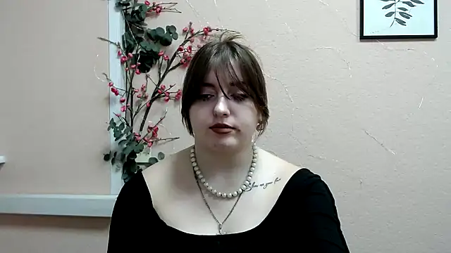 Dance  Queen online show from 11/08/25, 03:34