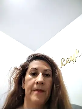 Suki Pink online show from 10/30/25, 10:21