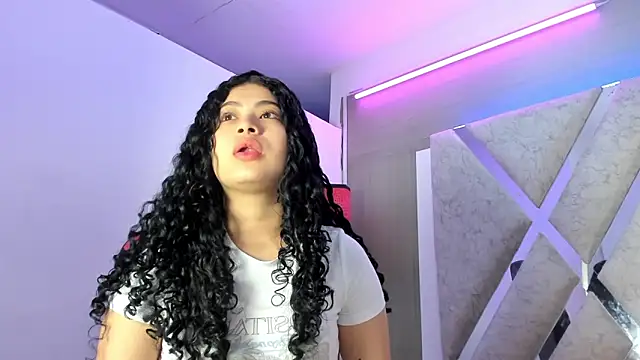 dara queen7 online show from 11/04/25, 12:59