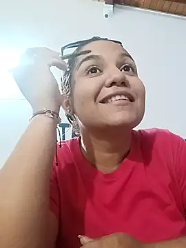 Snapshot of Samaraa_Lee chatting on 11/06/25, 11:44 Samaraa Lee online show from 11/06/25, 11:44