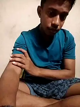 Snapshot of rudr1 chatting on 10/31/25, 01:34 rudr1 online show from 10/31/25, 01:34