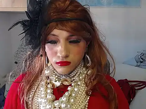 Snapshot of VanesaCrossic chatting on 10/10/25, 08:02 VanesaCrossic online show from 10/10/25, 08:02