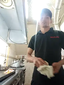 Snapshot of flacobb1 chatting on 10/31/25, 09:16 flacobb1 online show from 10/31/25, 09:16