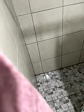 Snapshot of n0tf0und chatting on 11/03/25, 07:42 n0tf0und online show from 11/03/25, 07:42