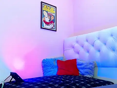 Snapshot of bad_boy_hottx chatting on 11/01/25, 09:33 bad boy hottx online show from 11/01/25, 09:33