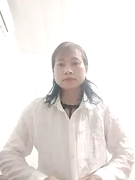 Kiuwi-omao online show from 11/06/25, 01:12