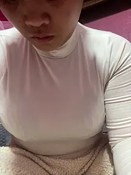 Snapshot of anhanh000 chatting on 11/03/25, 10:49 anhanh000 online show from 11/03/25, 10:49