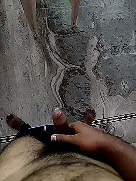 Snapshot of MistyRiddle340 chatting on 11/01/25, 10:39 MistyRiddle340 online show from 11/01/25, 10:39