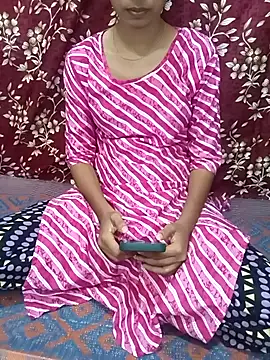 American tourist online show from 11/02/25, 07:22