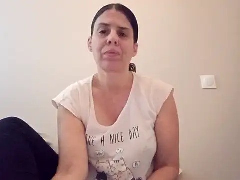 Snapshot of hotnathy69 chatting on 12/01/25, 08:08 hotnathy69 online show from 12/01/25, 08:08