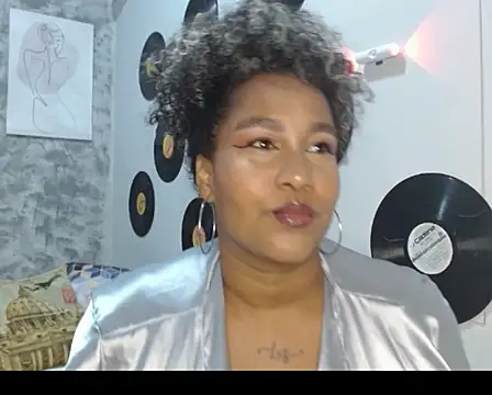 Ambar foxy online show from 11/14/25, 03:49