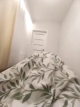 Snapshot of mrrmrrmrau chatting on 11/02/25, 02:30 mrrmrrmrau online show from 11/02/25, 02:30