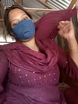 Snapshot of fluffkitty-03 chatting on 11/07/25, 04:56 fluffkitty-03 online show from 11/07/25, 04:56