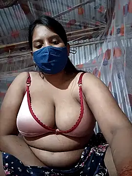 Snapshot of fluffkitty-03 chatting on 11/09/25, 04:49 fluffkitty-03 online show from 11/09/25, 04:49