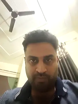 Snapshot of ITZ_GURU chatting on 11/17/25, 05:30 ITZ GURU online show from 11/17/25, 05:30