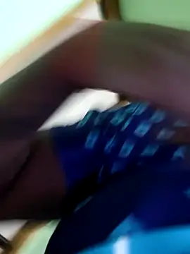 tam-queen1 online show from 11/09/25, 05:33