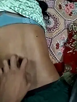 Hot-Couple26 online show from 11/10/25, 08:41