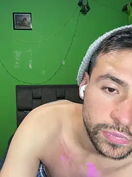 Axelcherry online show from 11/03/25, 05:31