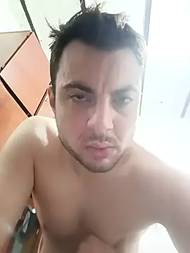 Snapshot of YostinAndSabri chatting on 11/17/25, 02:17 YostinAndSabri online show from 11/17/25, 02:17