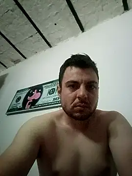 Snapshot of YostinAndSabri chatting on 11/18/25, 07:51 YostinAndSabri online show from 11/18/25, 07:51