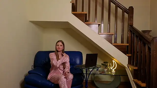 Jessa Hughes online show from 11/23/25, 01:49