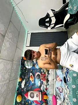 boy ricky online show from 11/11/25, 05:18