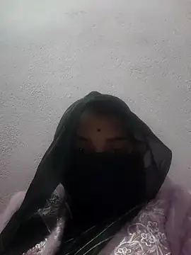 Tamanna hot online show from 11/16/25, 03:28