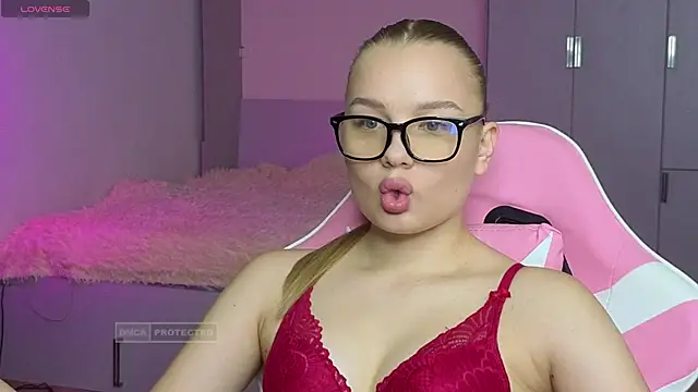 Lunar Flare online show from 11/10/25, 02:27