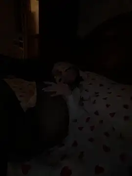 Snapshot of Bret_Rosy chatting on 11/05/25, 02:06 Bret Rosy online show from 11/05/25, 02:06