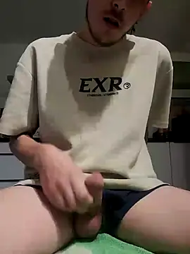 Snapshot of pumspaty06 chatting on 11/05/25, 07:30 pumspaty06 online show from 11/05/25, 07:30