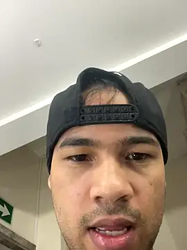 Eithan Walt online show from 11/10/25, 12:31