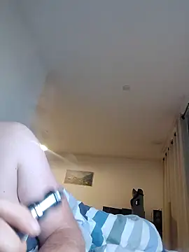 Snapshot of buphle chatting on 11/04/25, 10:20 buphle online show from 11/04/25, 10:20