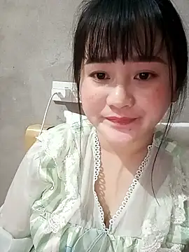 Anngela 18 online show from 11/11/25, 12:05