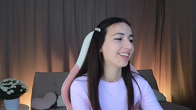 LeslieStein online show from 11/06/25, 01:12