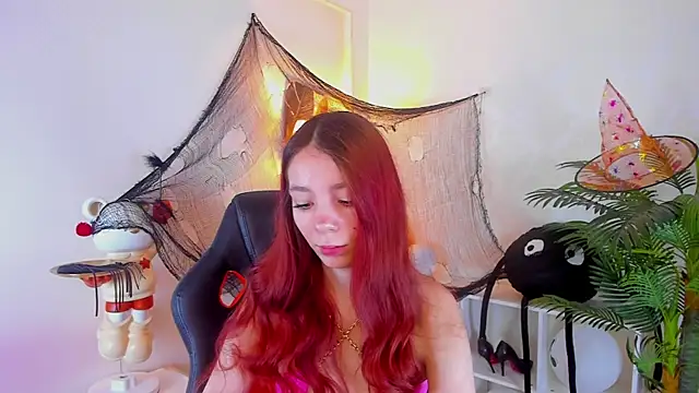 Snapshot of Twin_kies chatting on 11/07/25, 04:23 Twin kies online show from 11/07/25, 04:23