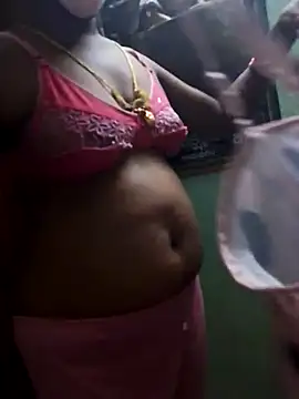 Snapshot of Couple1114 chatting on 11/15/25, 03:52 Couple1114 online show from 11/15/25, 03:52