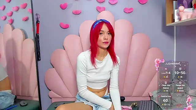 Snapshot of luci_miller chatting on 11/14/25, 03:16 luci miller online show from 11/14/25, 03:16