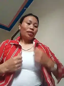 Snapshot of Karen_china chatting on 11/07/25, 01:05 Karen china online show from 11/07/25, 01:05