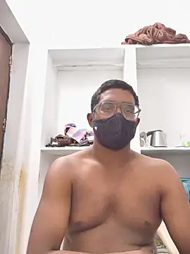 Snapshot of Thick-Tease chatting on 11/15/25, 01:40 Thick-Tease online show from 11/15/25, 01:40