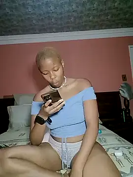 Prettyflowea online show from 11/08/25, 12:55