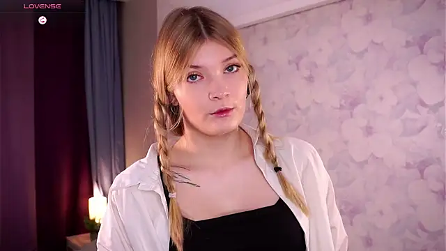 UteMessineo online show from 11/12/25, 06:25