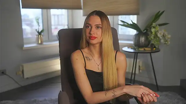 FreidaLerew online show from 11/07/25, 10:37