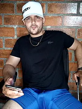 miguelitoo1999 online show from 11/09/25, 04:33