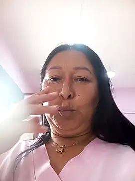 keilaJhonsom1 online show from 11/18/25, 04:11