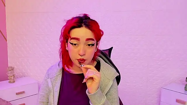 Snapshot of Dakkotta__ chatting on 11/08/25, 02:28 Dakkotta online show from 11/08/25, 02:28