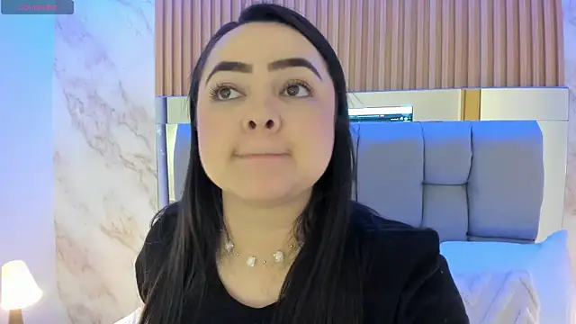 cleo wale  online show from 11/21/25, 09:13