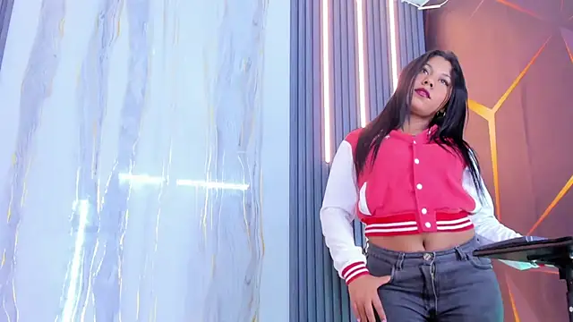 Snapshot of sexy_hot_spot chatting on 11/07/25, 09:15 sexy hot spot online show from 11/07/25, 09:15